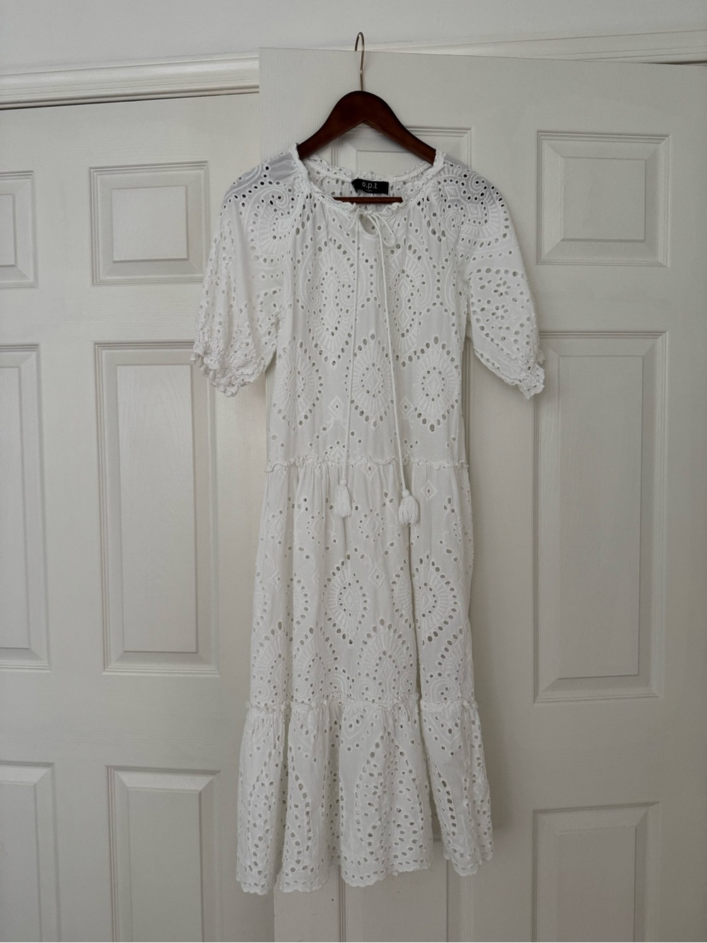 100% cotton Eyelet Lace White Midi Dress